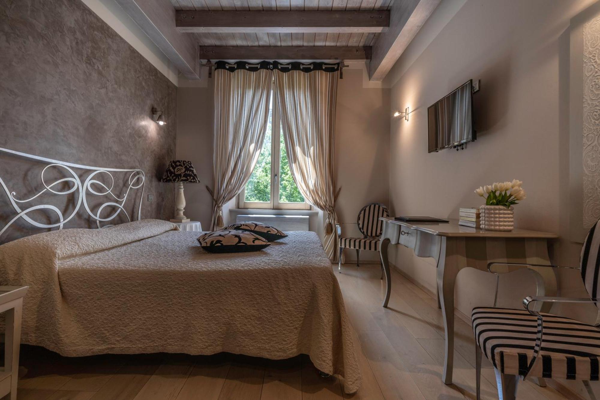 Hotel Residenza La Ceramica ฟาบริอาโน ภายนอก รูปภาพ