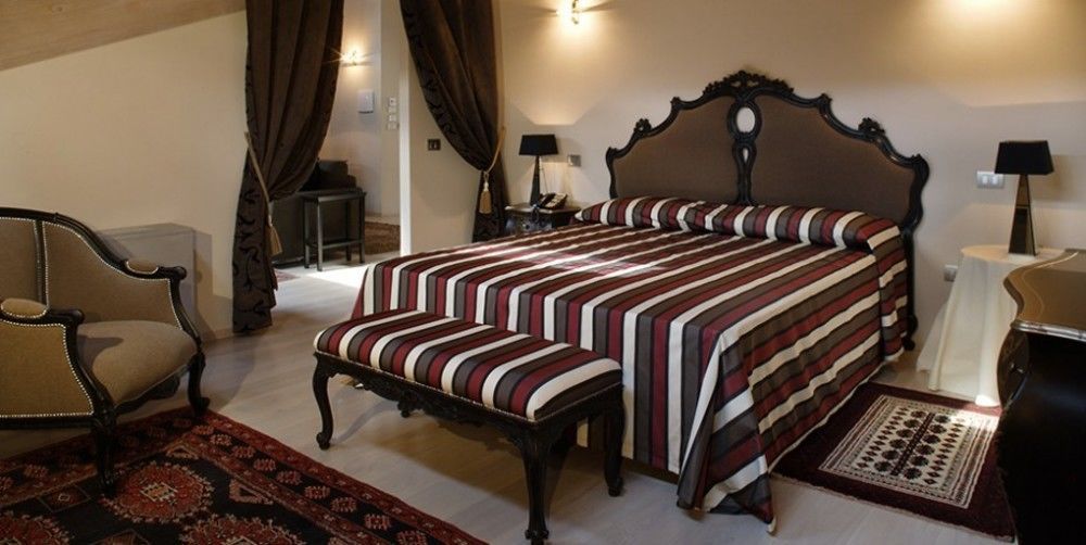 Hotel Residenza La Ceramica ฟาบริอาโน ภายนอก รูปภาพ